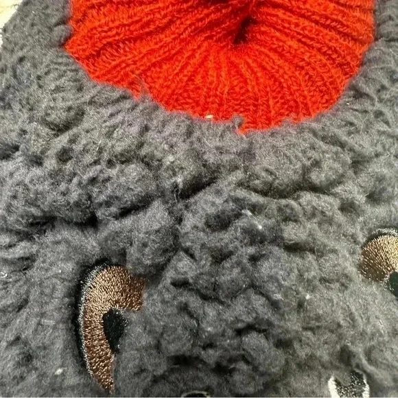 K. Bell  Sherpa Socks Grey & Red Size Small - Picture 13 of 16